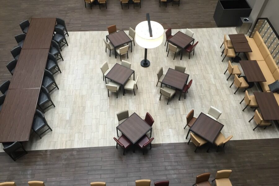 Embassy Suites By Hilton Seattle Белвю Екстериор снимка