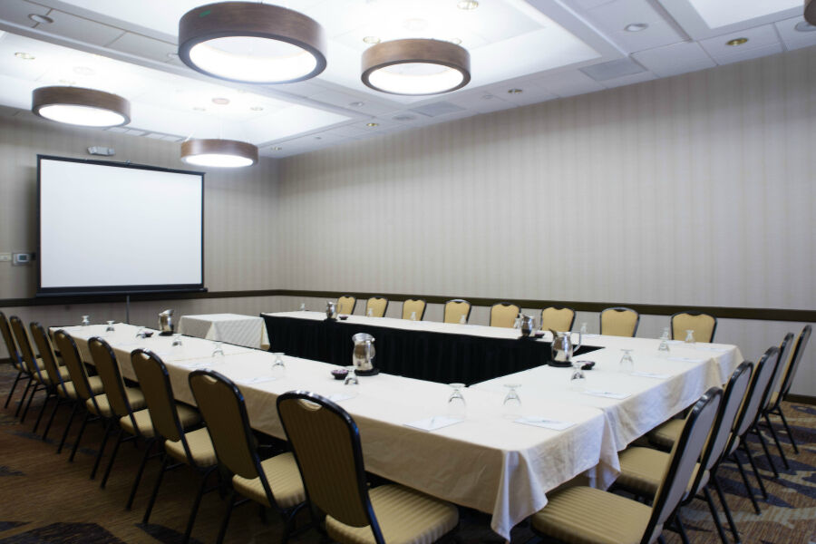 Embassy Suites By Hilton Seattle Белвю Екстериор снимка